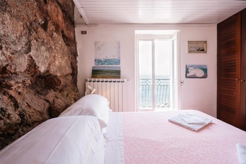 Bedroom, Sea view
