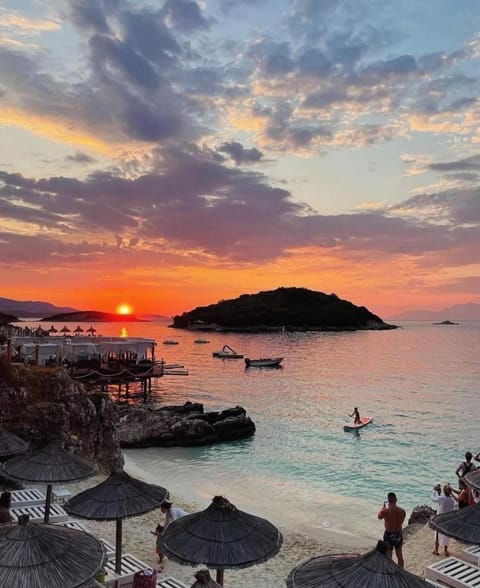 HOTEL RENATO Hotel in Ksamil