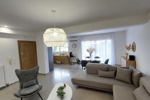 Koroni House Apartment in Heraklion