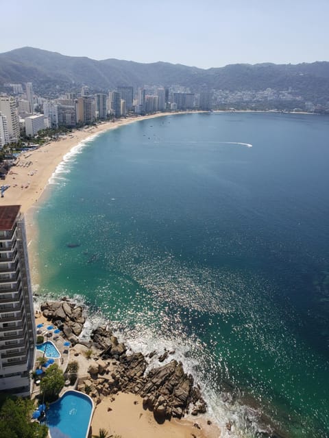 PH Torres Gemelas Hotel in Acapulco