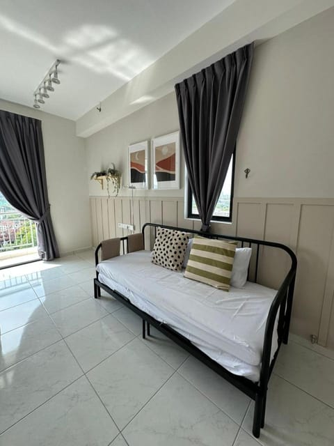 The Sun 1 or 3BR Bayan Lepas 4 to 10 pax Eigentumswohnung in Bayan Lepas