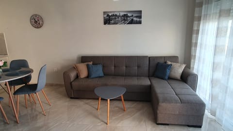 Ma Maison Bleue apartment in Kremasti