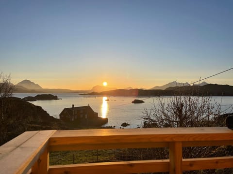 Mountain view, Sea view, Sunrise