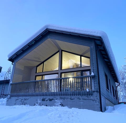 Property building, Winter