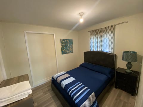 The Water Street Inn Apartment in Greater Napanee