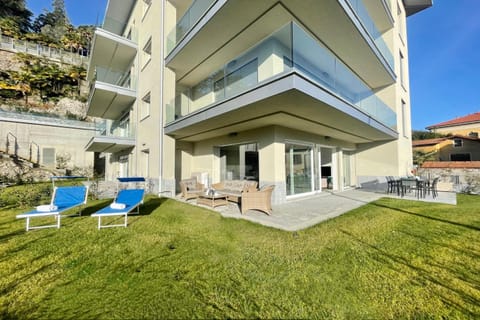 Modern House Apartments Condo in Menaggio
