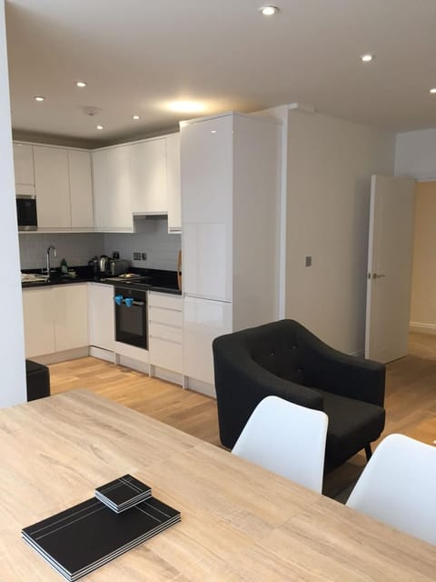 Ealing Broadway by Viridian Apartments Condo in London Borough of Ealing