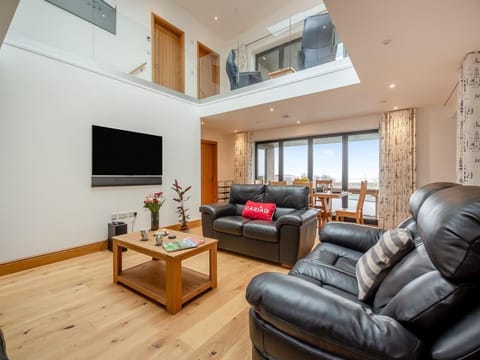 Bodwennol - a stunning house! House in Aberdyfi