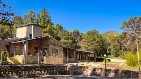 Property building, Natural landscape, Garden, Garden view, Mountain view