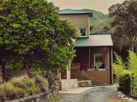 Property building, Garden, Garden view