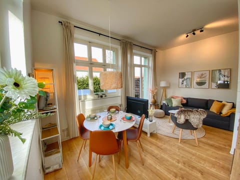 City-Apartment für Genießer mit schöner Terrasse Condo in Magdeburg