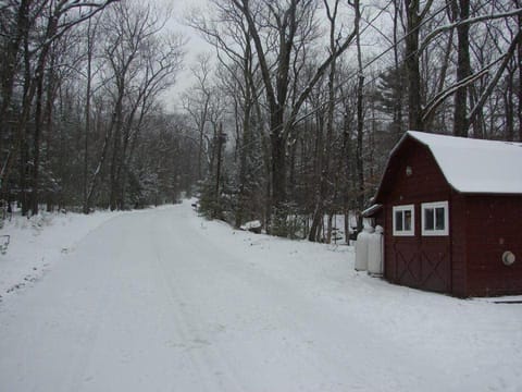 chezbevet-country cabin retreat Casa in Woodstock
