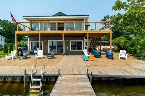 The Boathouse at Evans Lake House in Ohio