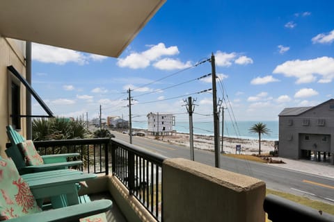 Club at Mexico Beach 2E by Pristine Properties Vacation Rentals Condominio in Mexico Beach