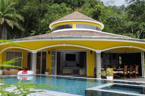 Property building, Pool view, Swimming pool