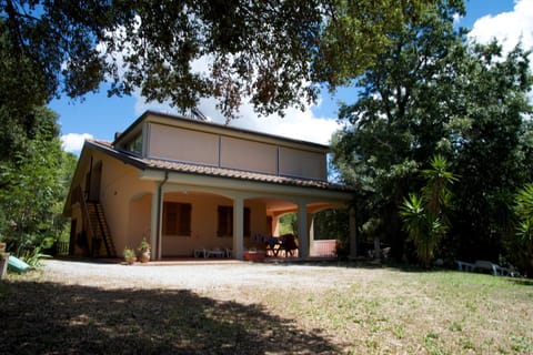 Poggio Guicciardino Apartment in San Vincenzo