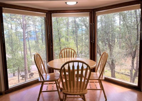 Mountain Cabin Retreat in the Pines Haus in Prescott