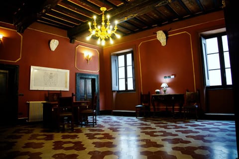 Palazzo Papa Gregorio XVI Bed and Breakfast in Tivoli