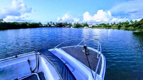 Waterfront Sunset Apartment Nadi Apartment in Nadi