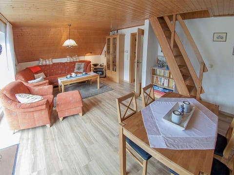 Photo of the whole room, Seating area, Dining area
