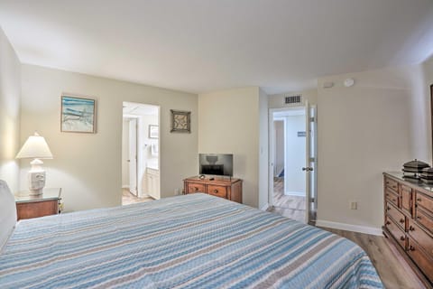 PCB Vacation Rental with Sweeping Ocean Views! Condo in Edgewater Gulf Beach