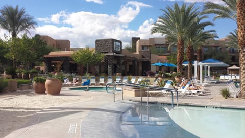 Marriott's Shadow Ridge 1 - The Villages Apartahotel in Palm Desert