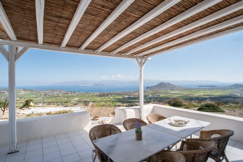 Natural landscape, Balcony/Terrace, Sea view