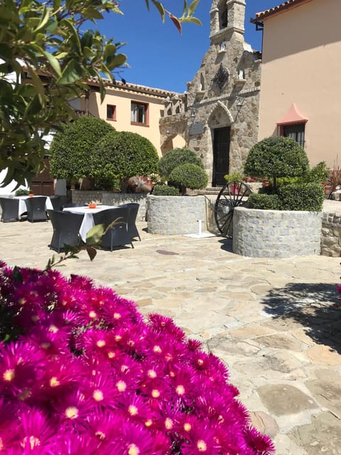 Cortijo Salinas Hotel in Sierra de Cádiz