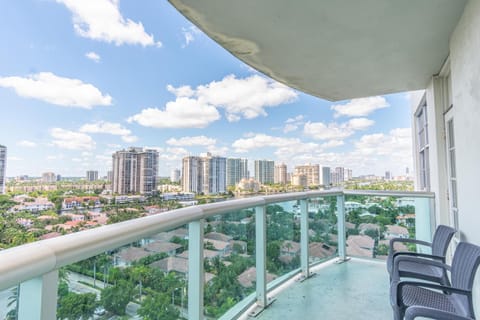 Ocean Reserve 1616 Apartment in Sunny Isles Beach