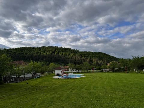 Guest House By The River Apartment in Veliko Tarnovo Province, Bulgaria