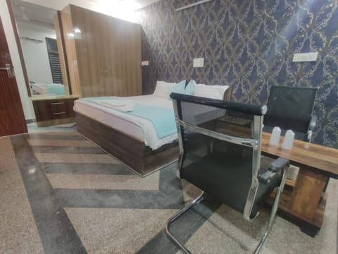 Dev Residency Hotel in Gurugram