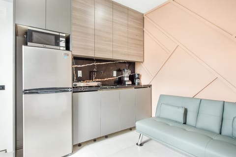 Elegant1BR Apartment with Stunning Renovations in Miami L08A Eigentumswohnung in University Park