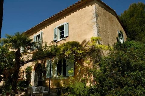 Property building, Garden view