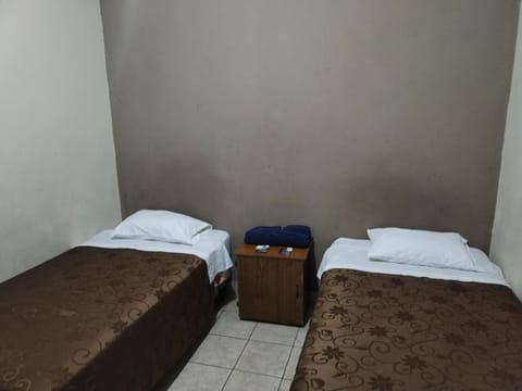 Hotel España Bed and Breakfast in Guatemala City