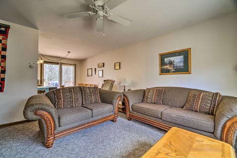 Family-Friendly Albrightsville Home with Game Room! Haus in Kidder Township