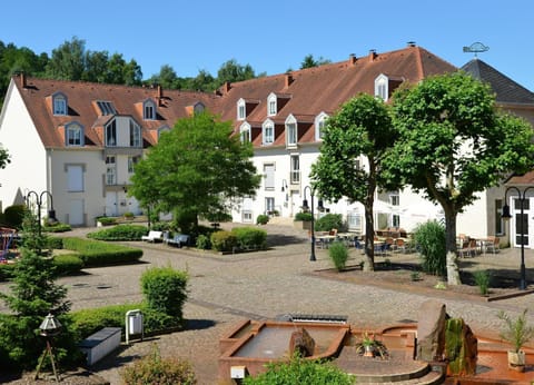 Property building, Garden