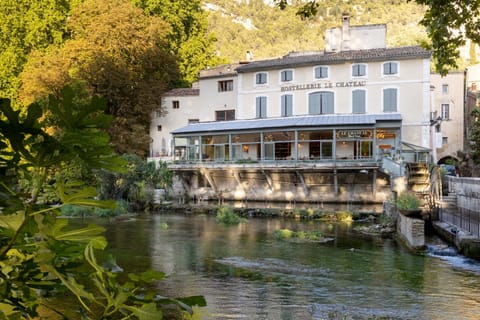 Le Château Olive et Raisin Appartement in Fontaine-de-Vaucluse