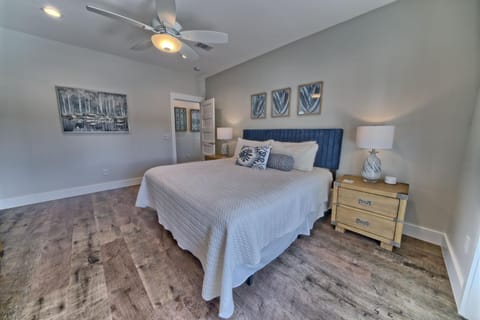 4109 Choctaw St - Legends by the Sea Casa in Lower Grand Lagoon