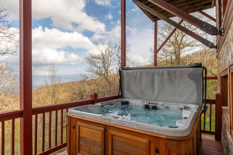 Carolina Lookout House in Brushy Fork