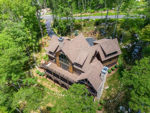 The Refuge at Eagles Nest House in Beech Mountain