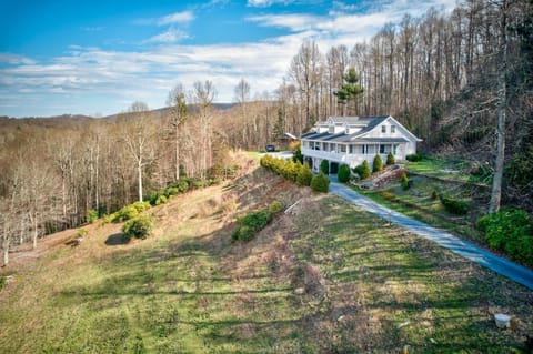 Hilltop Hideaway Maison in Boone