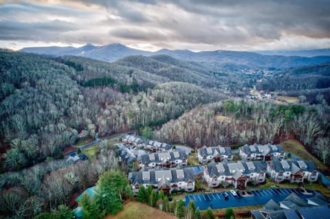 Delightful Views at The Lodges at Elkmont House in Watauga