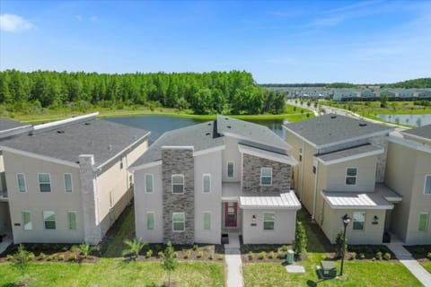 9 Bedroom- 5 Bahroom Storey Lake 4288 Pw House in Kissimmee