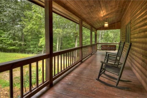 Private Log Cabin - Blue Ridge Mountains - Lake Blue Ridge House in Union County