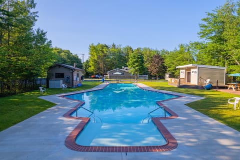 Near Water Park Resorts Lakefront Pocono Home House in Coolbaugh Township