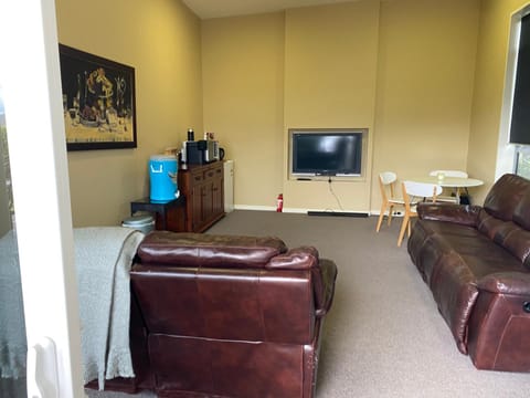 Luxury on Howden Apartment in Te Anau