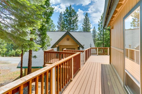 Pet-Friendly California Cabin with Beach Access Maison in Lake Almanor West