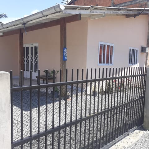 Casa# Cantinho do Sossego Condo in São Francisco do Sul