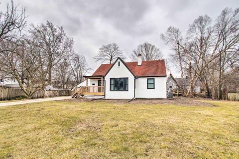 Pet-Friendly Uptown Normal Home Steps to ISU House in Normal