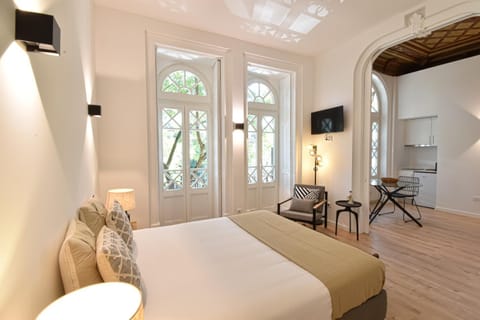 Bed, View (from property/room), Kitchen or kitchenette, Photo of the whole room, Decorative detail, Bedroom, Garden view